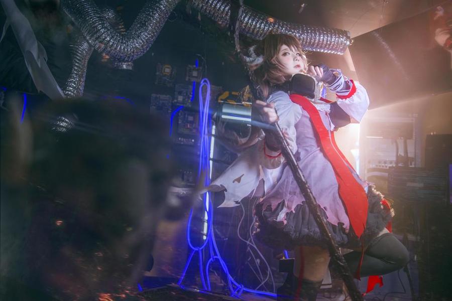 渊秧-No.020-明日方舟 艾雅法拉-在线看 第2张