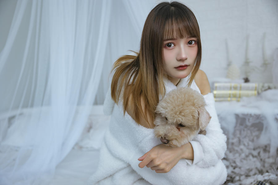 兔子Zzz不吃胡萝卜-No.113–温馨少女与宠物们-在线看 第3张