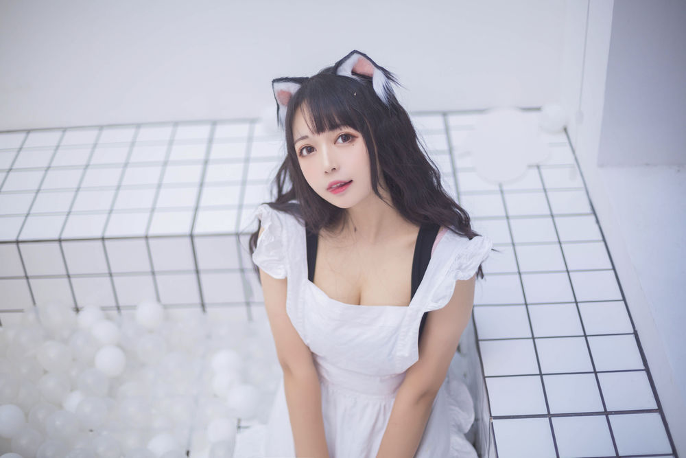 黑猫猫-No.003-海洋球喵-在线看 第1张