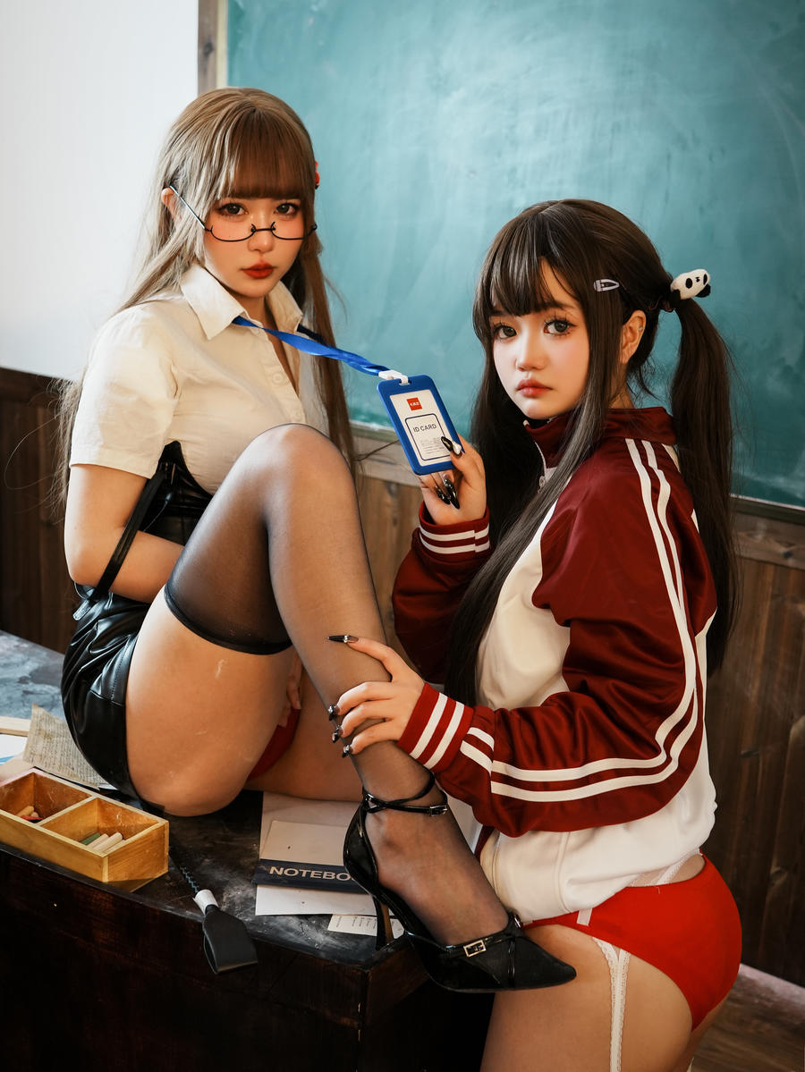 Tina很妖孽呀-No.017-双马尾学生与老师-在线看 第1张