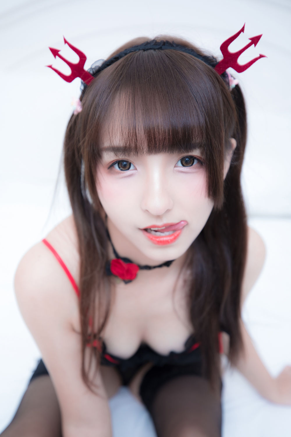 神楽坂真冬-No.032-Little Devil-在线看 第1张