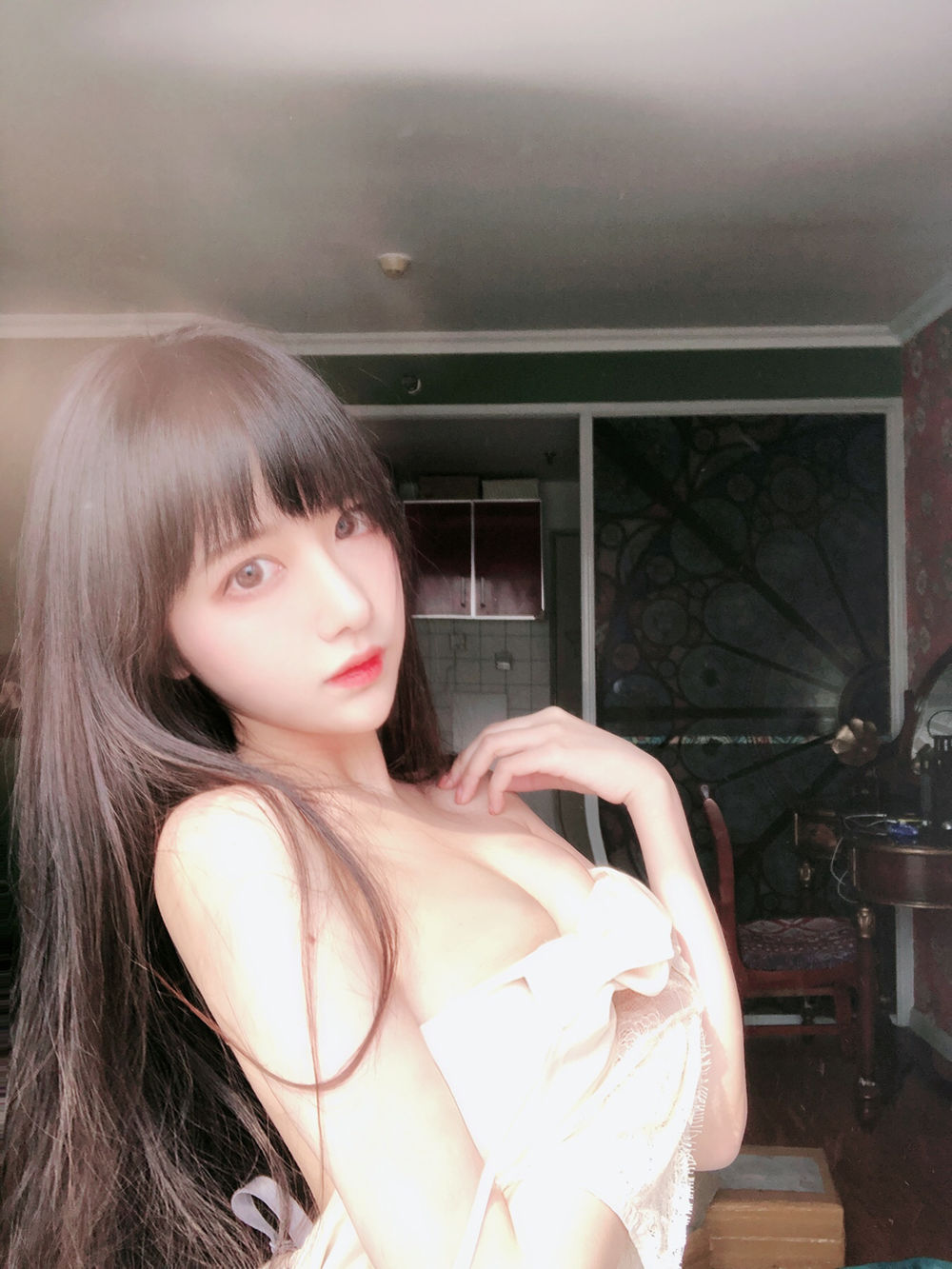 Shika小鹿鹿-小鹿西瓜自拍-在线看 第2张