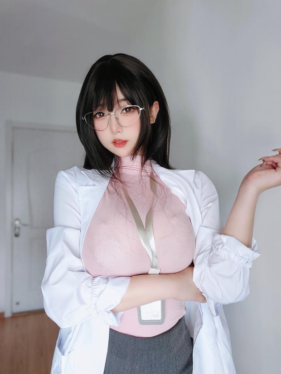 女主K-No.027–保健医师-在线看 第3张