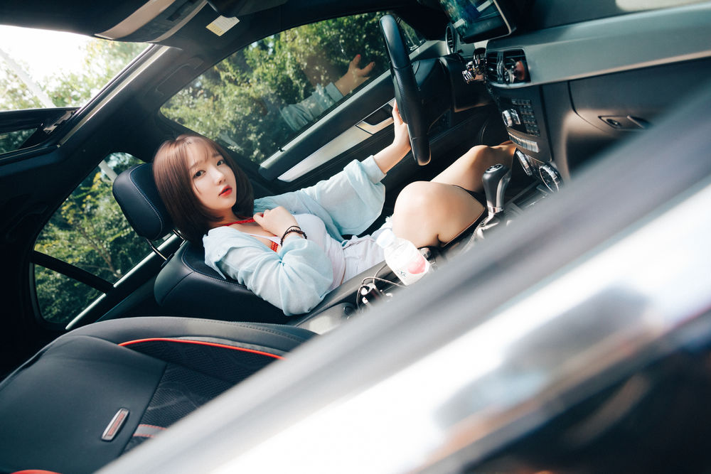 孫樂樂Jang Ye Eun(손예은)-No.059-[LOOZY] SM CarXXX-在线看 第2张
