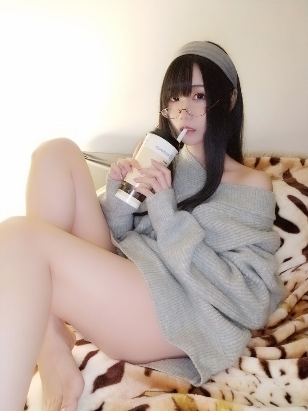 曉美媽-No.014-奶茶小姐-在线看 第3张