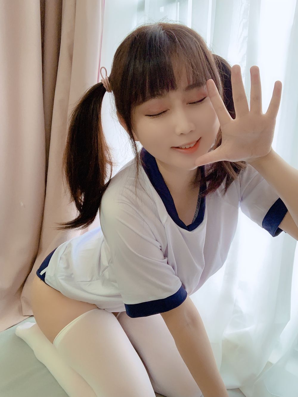 是依酱呀-No.010-依酱体操服-在线看 第3张