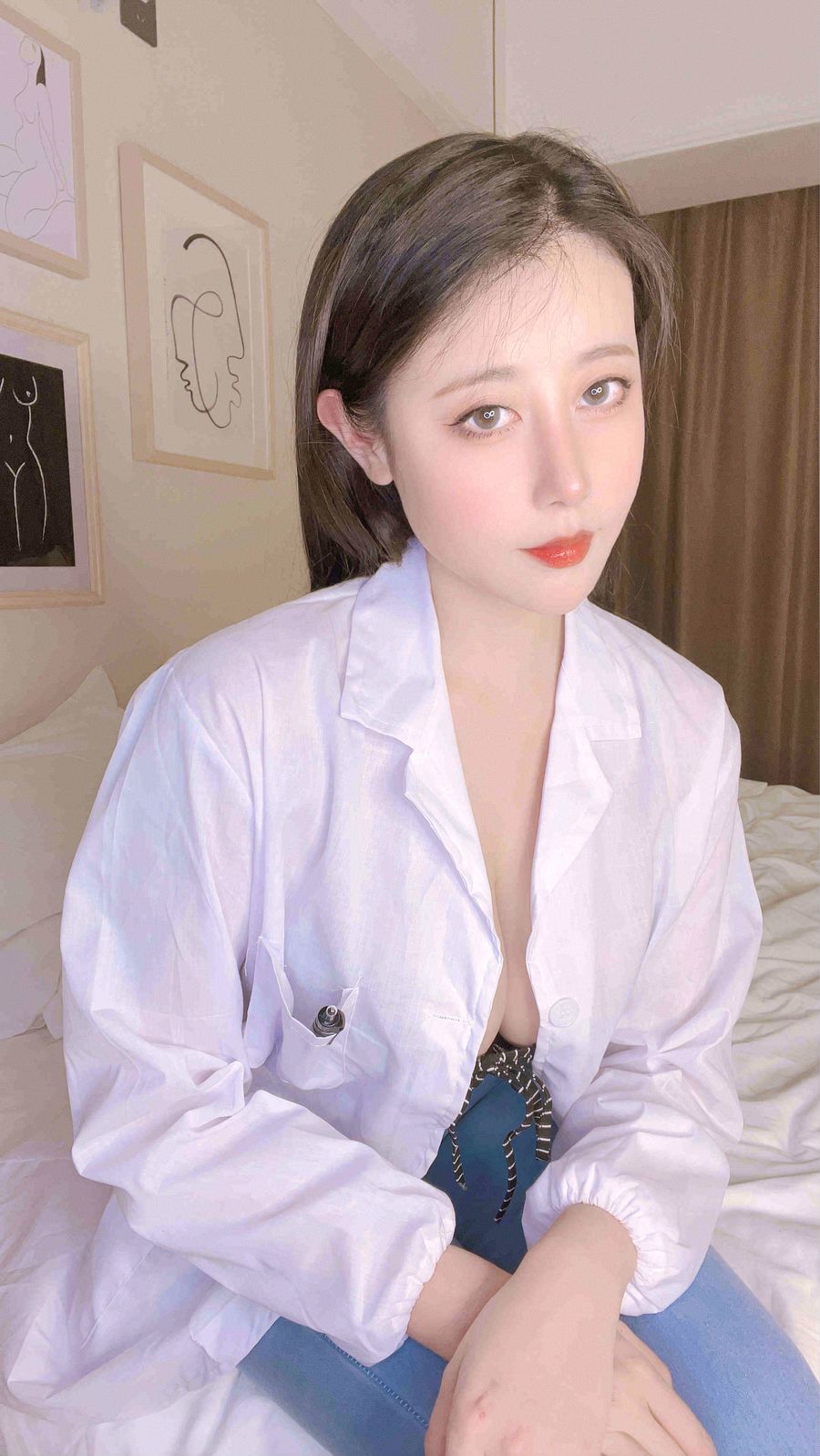奈汐酱nice-No.060-33号自拍本 禁忌医生-在线看 第2张