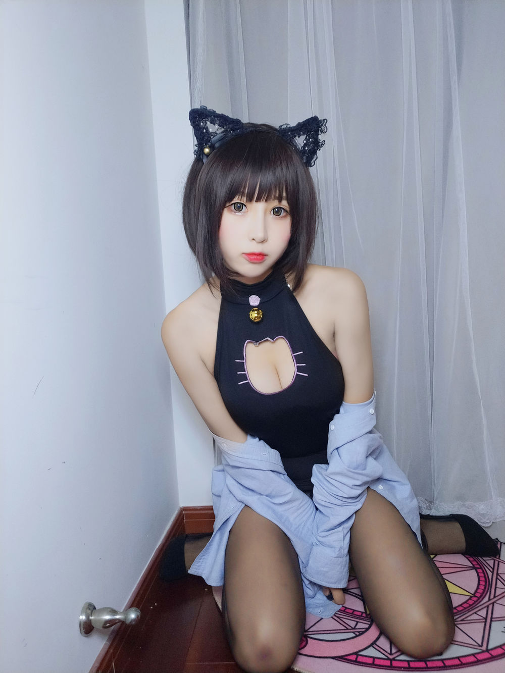 黑米粥(小酥酱)-No.007-露背猫咪-在线看 第1张