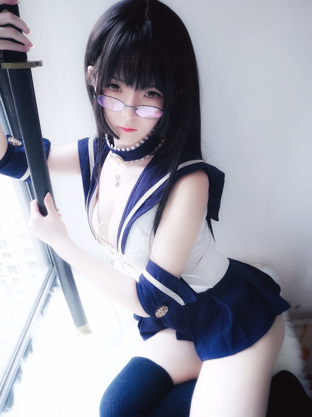 一小央泽-No.004-武士刀与水手服-在线看 第1张
