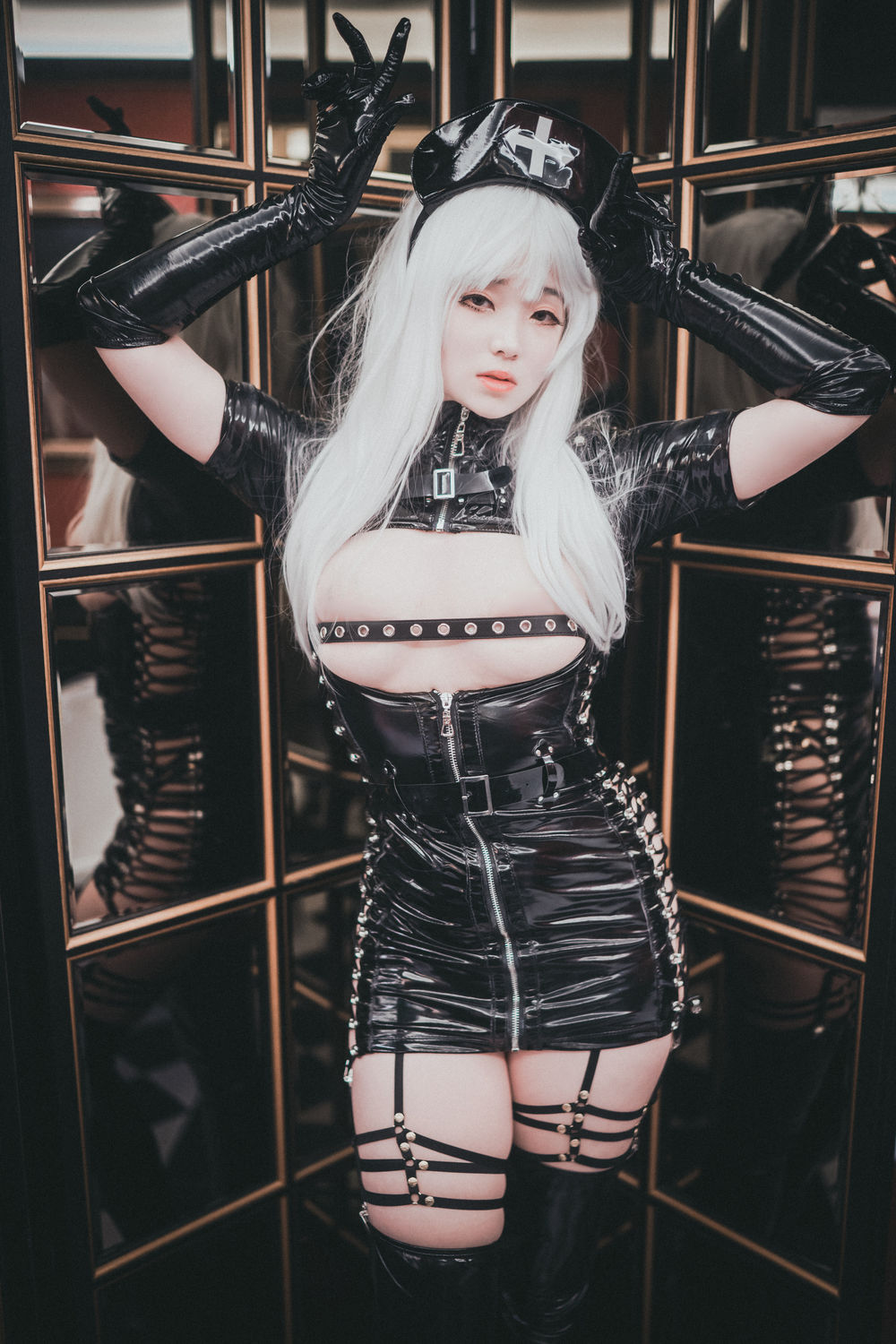 Bambi(밤비)-No.013-Poisonous Nurse-在线看 第2张