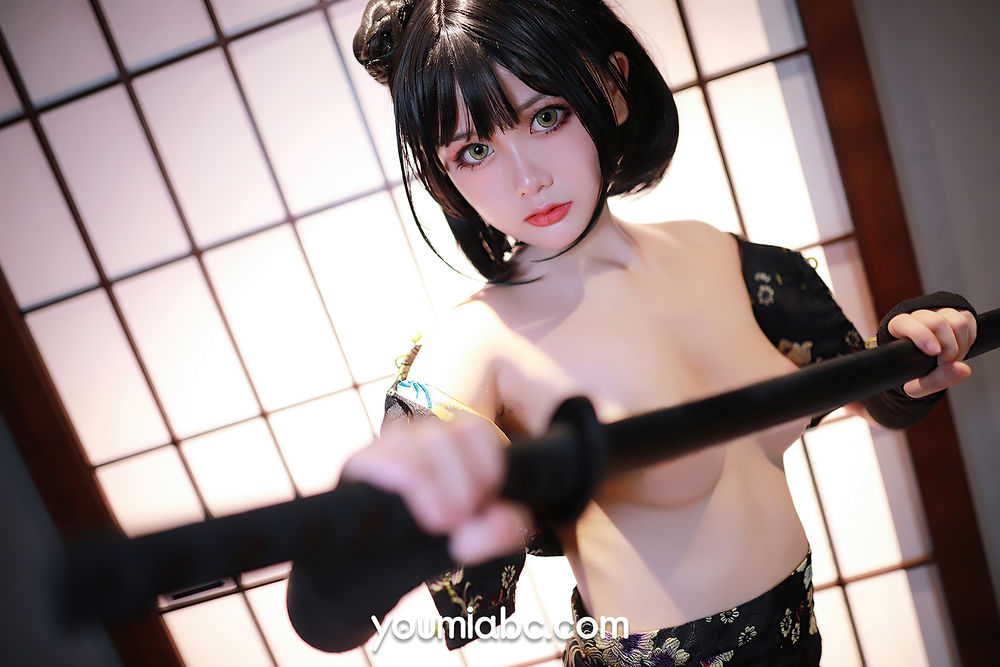 您的蛋蛋-No.015-[YouMi尤蜜] 2020.12.12 旗袍武士娘-在线看 第3张