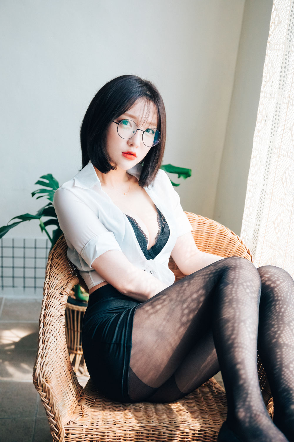 孫樂樂Jang Ye Eun(손예은)-No.014-[Loozy] Officegirl’s Vacation Vol.1-在线看 第1张
