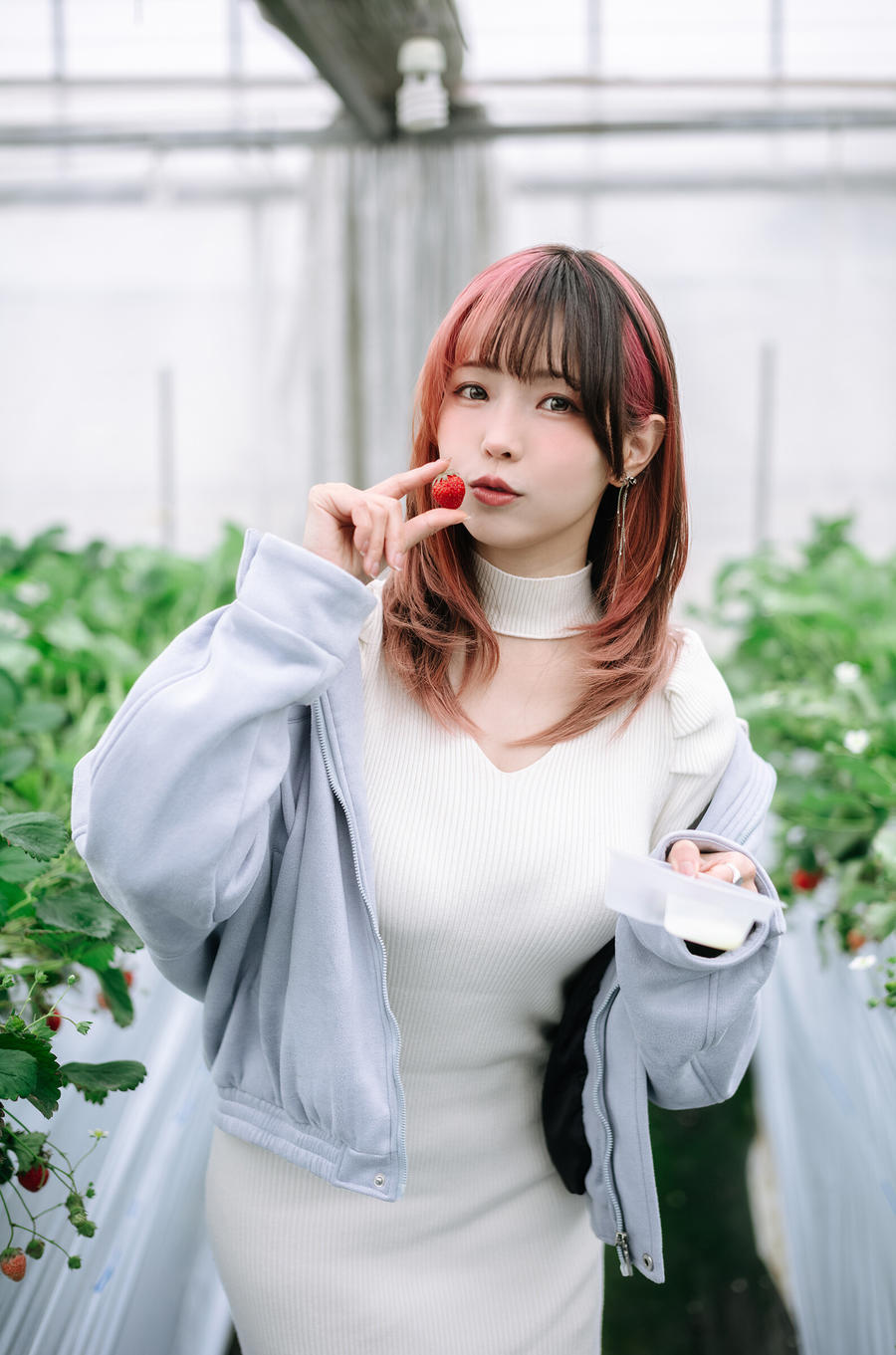 ElyEE子-No.108 – Strawberry Picking Date-在线看 第2张