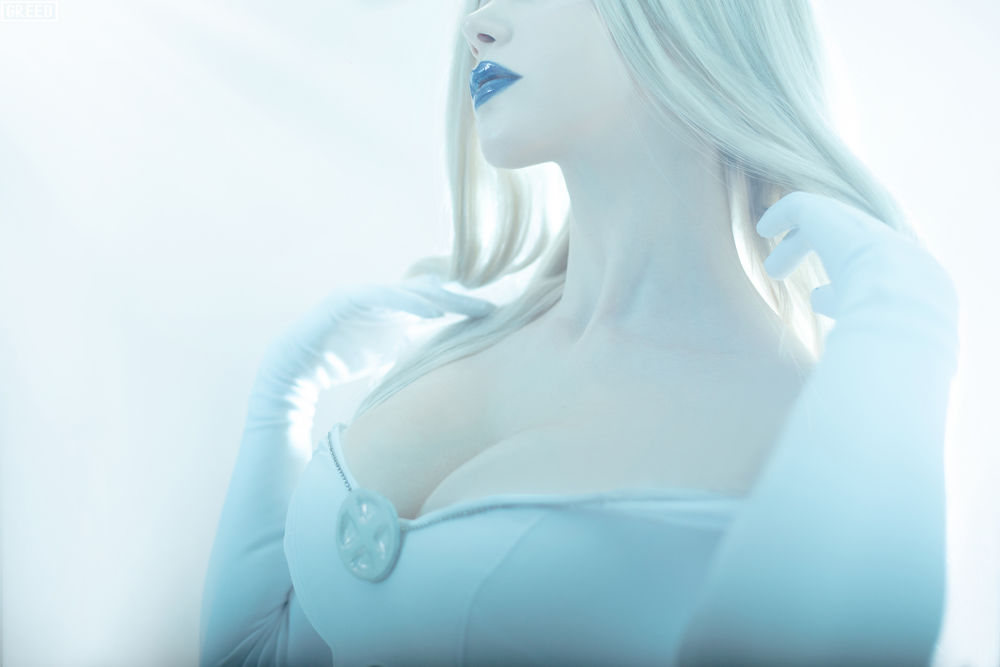 Sayathefox-Emma Frost-在线看 第1张
