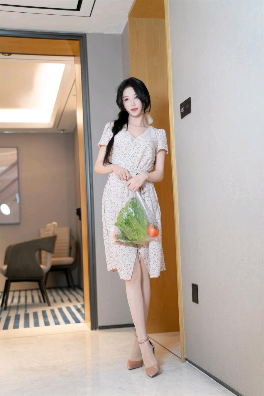 抖娘-利世-No.187 – 保姆与老头-在线看 第1张