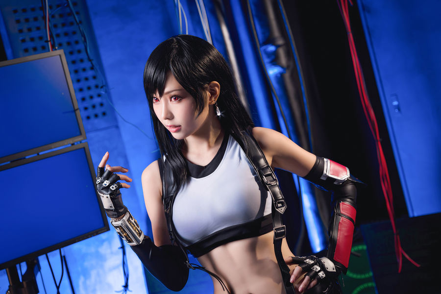 ElyEE子-Tifa-01-在线看 第1张