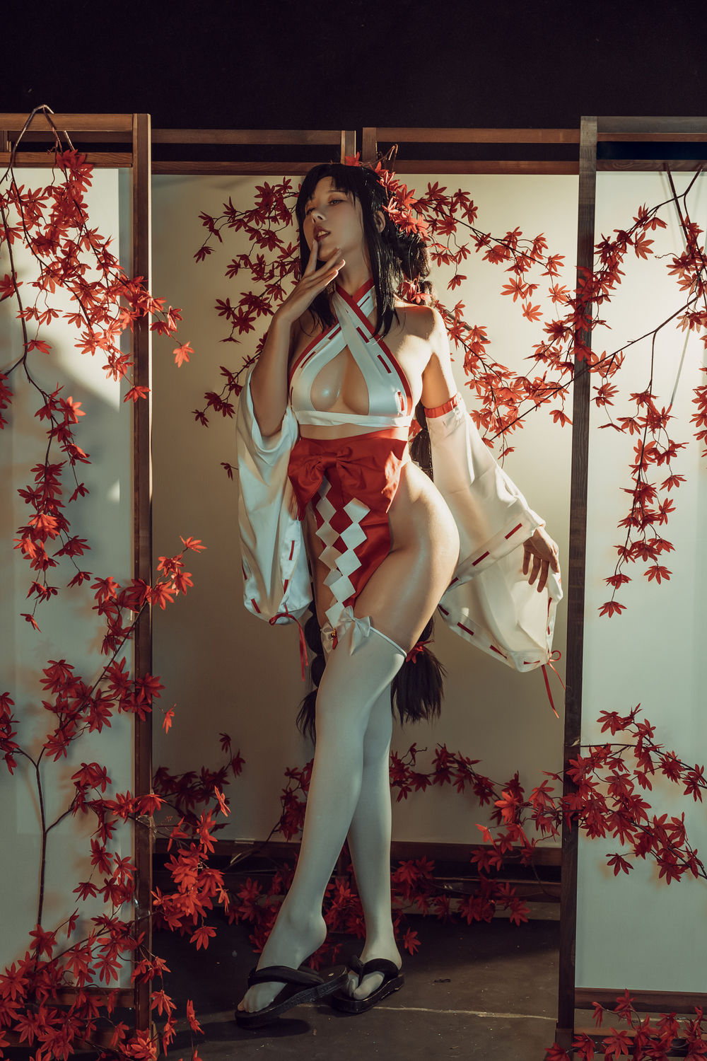 云溪溪-No.004-奶桃 巫女-在线看 第2张