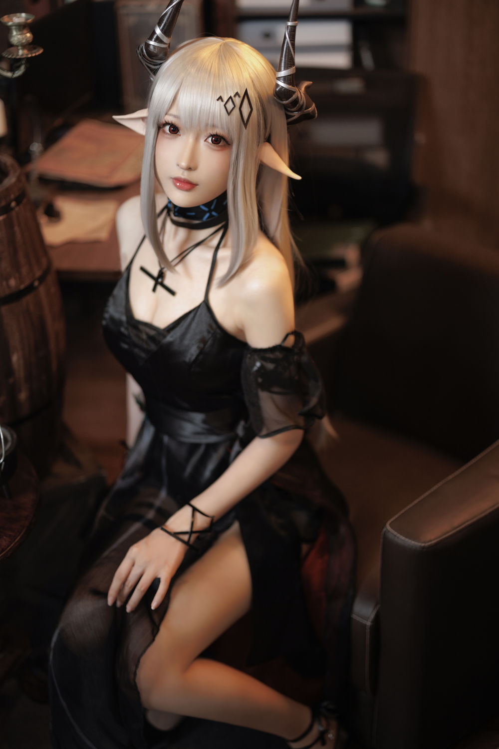 南宫-No.095-明日方舟 泥岩礼服-在线看 第3张