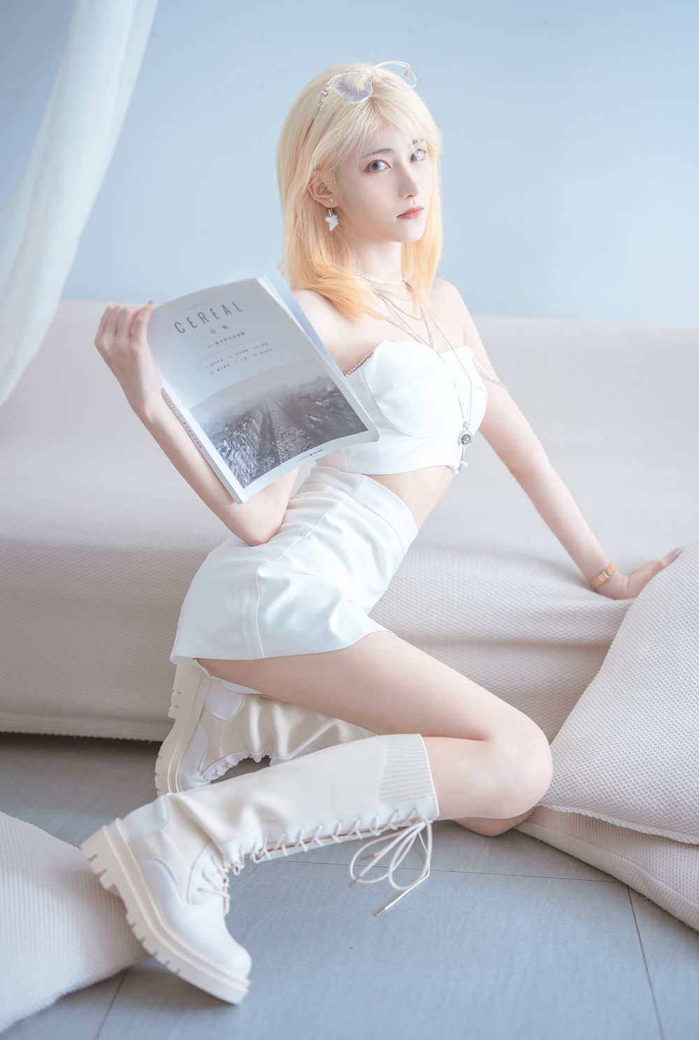 南桃Momoko-No.072-白色制服-在线看 第2张
