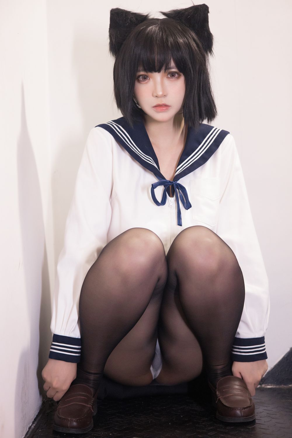疯猫ss-No.075-2022新春生日本04 制服少女-在线看 第1张