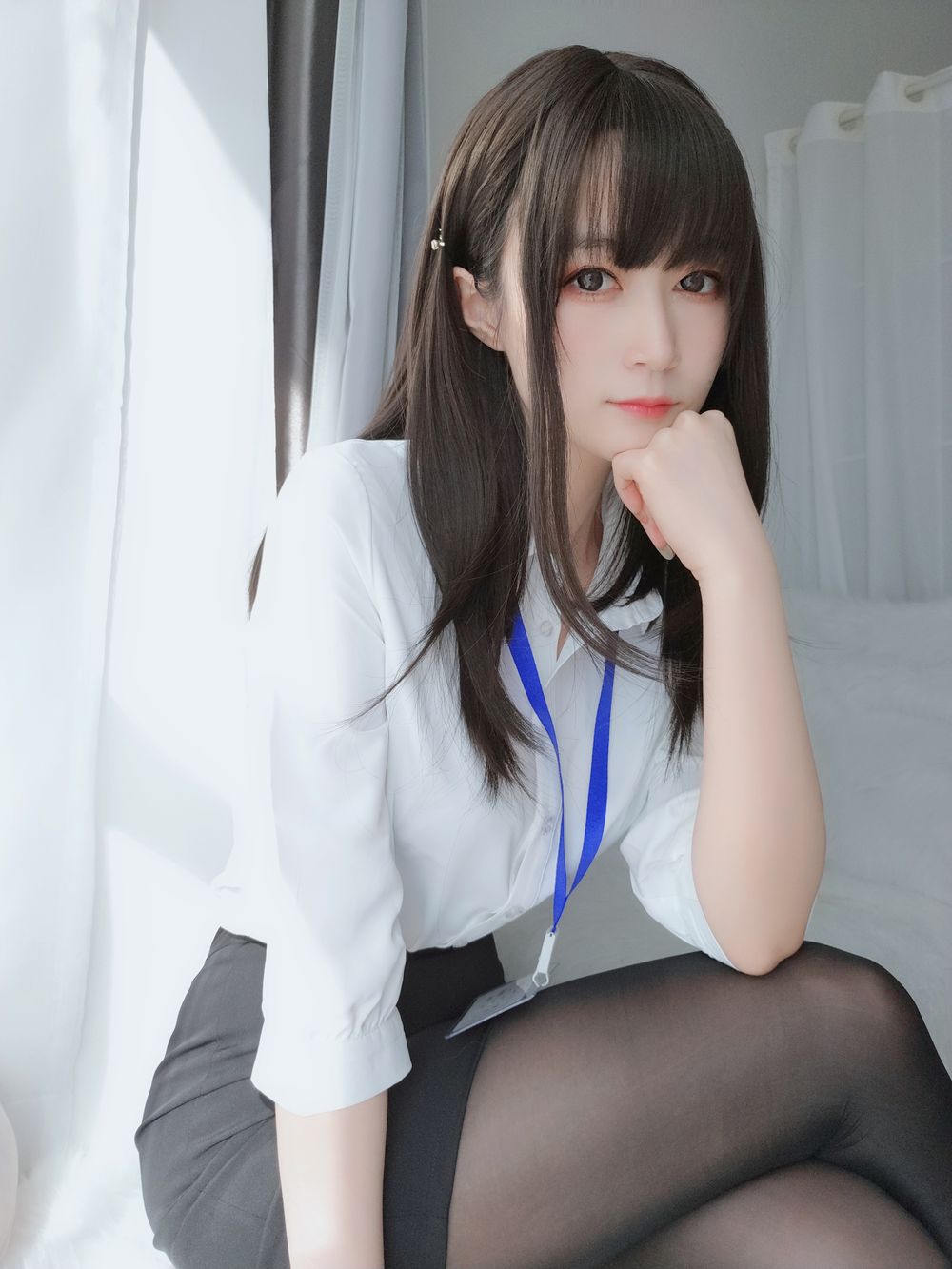 白银81-No.047-制服-在线看 第3张