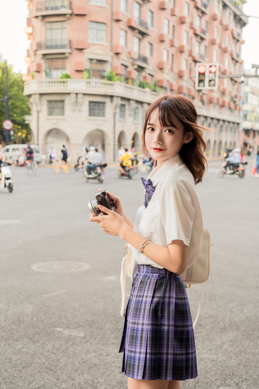 兔子Zzz不吃胡萝卜-No.047-文艺少女-在线看 第2张