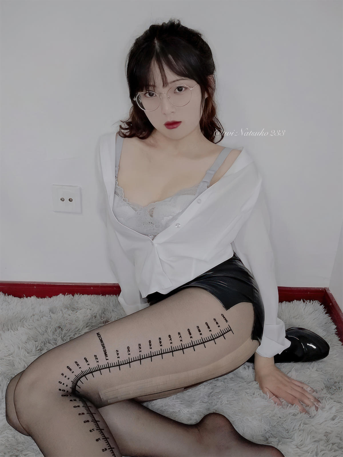 Natsuko_夏夏子-No.024–刻度尺OL-在线看 第2张