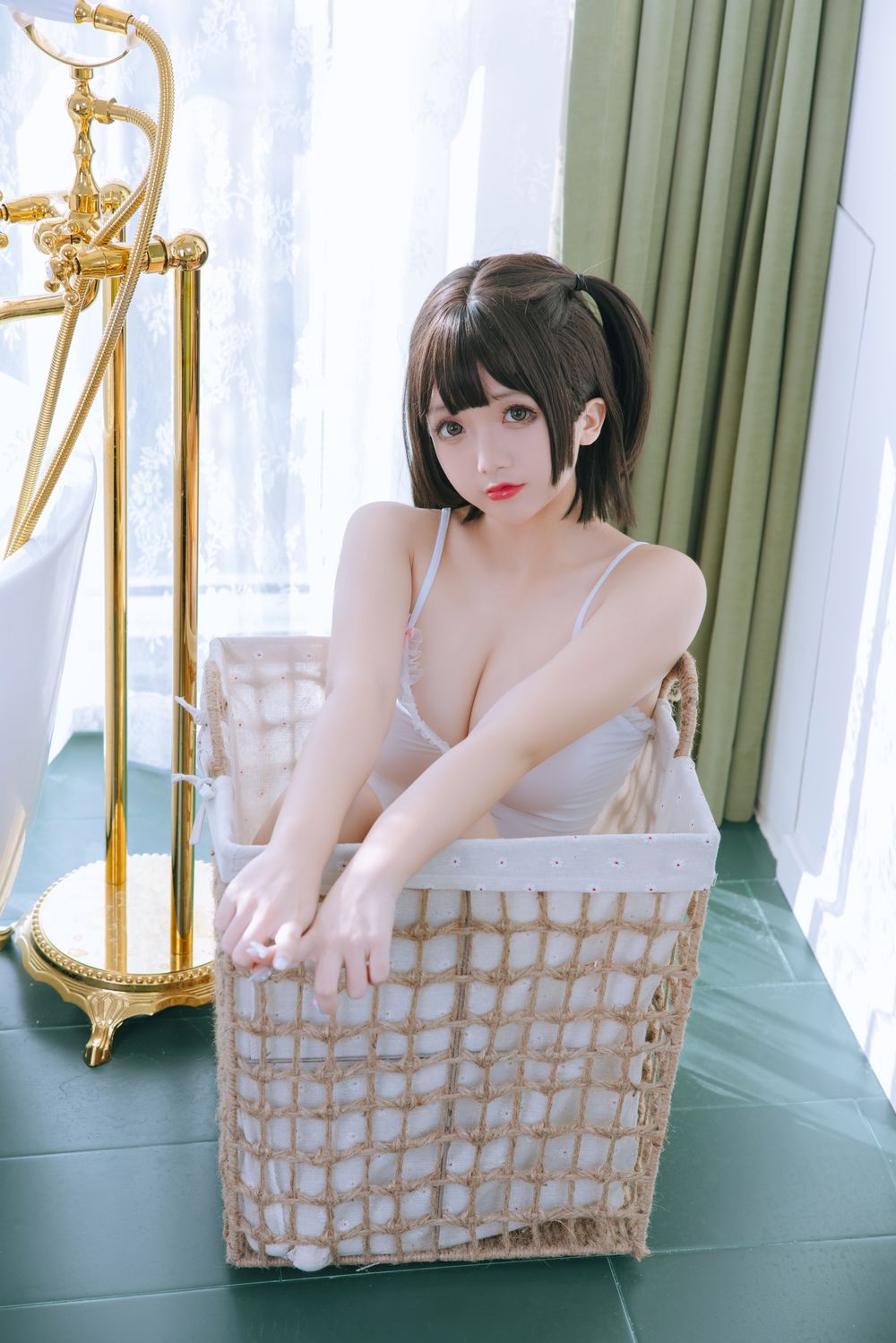 椎名莜(日奈娇)-No.043-湿身小白裙-在线看 第2张