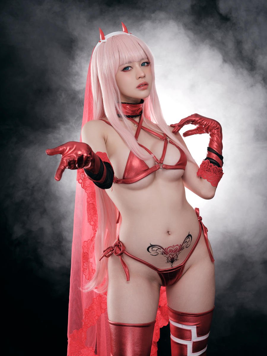 PingPing-No.027-Zero Two-在线看 第2张