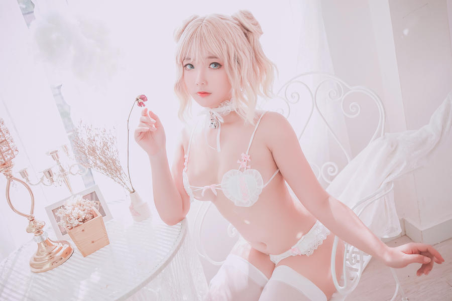 Messie Huang-No.014-Pure Bath-在线看 第1张
