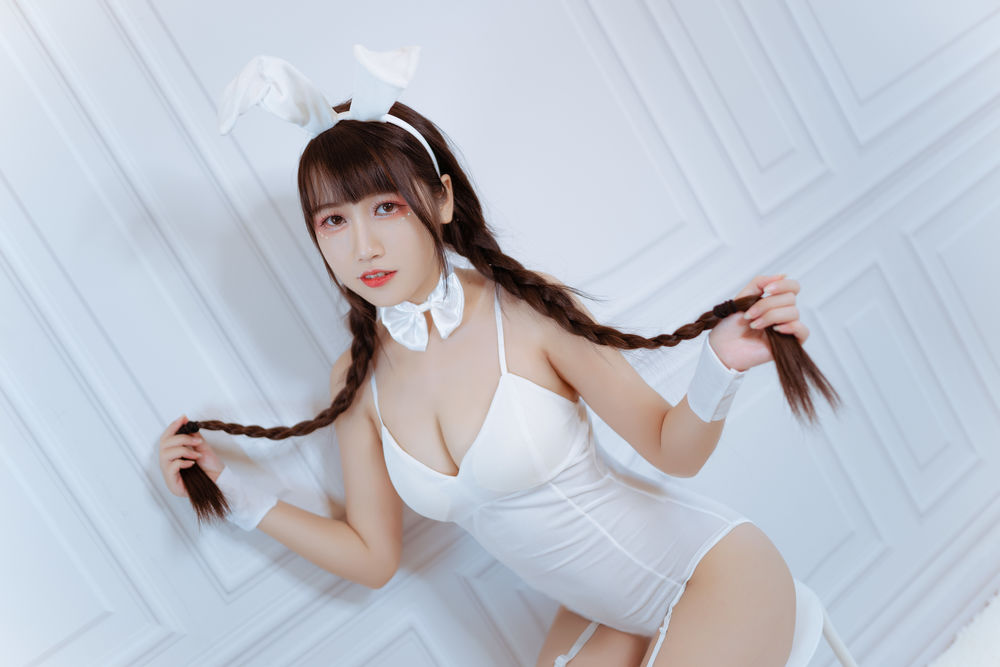 不呆猫-No.002-白色兔女郎-在线看 第3张