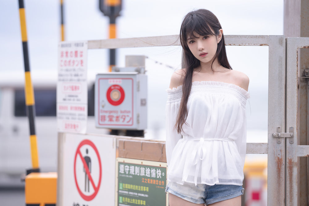 Shika小鹿鹿-No.068-以夏之名 真爱版-在线看 第2张