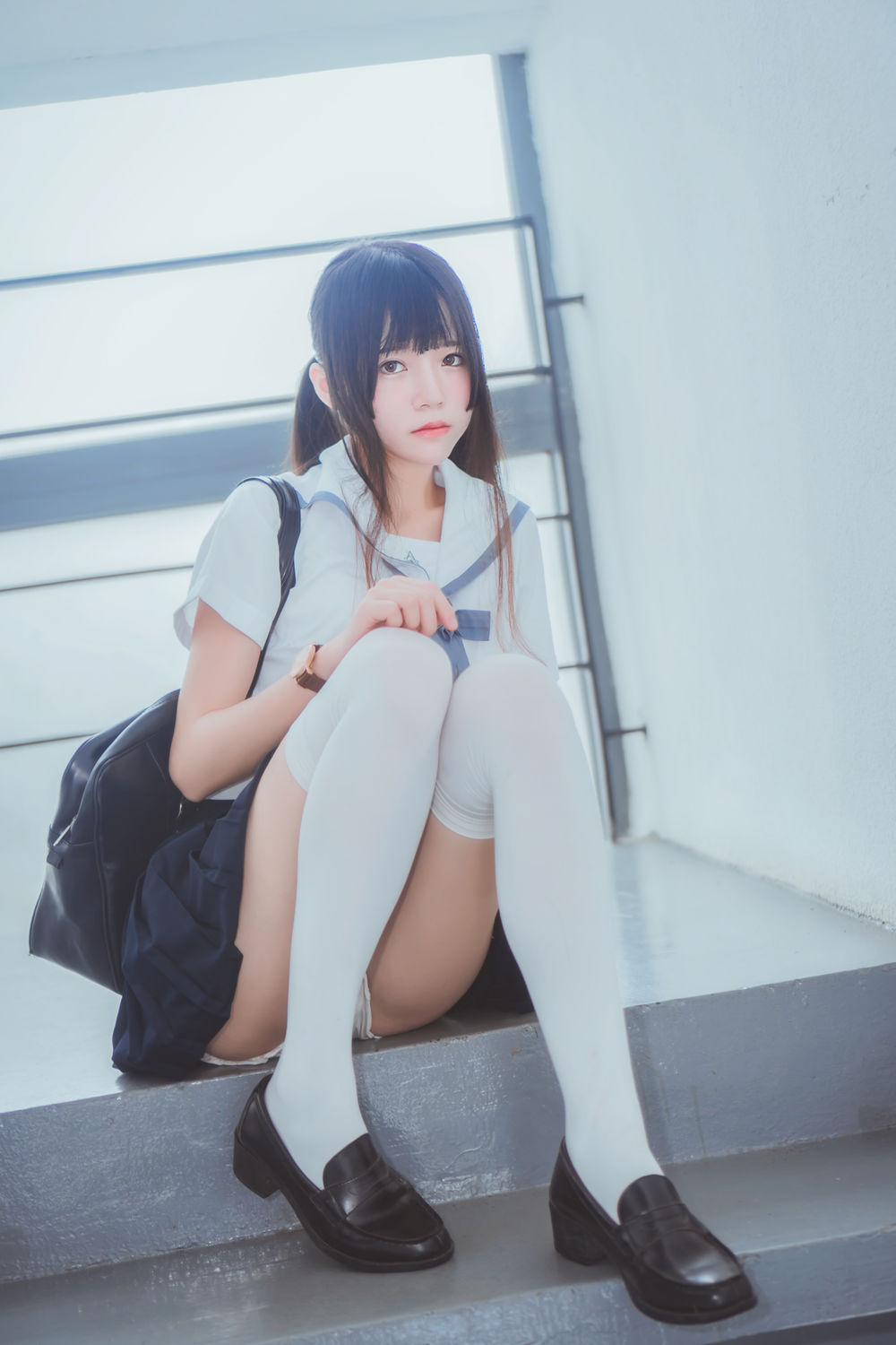 桜桃喵-No.042-蓝白水手服-在线看 第3张