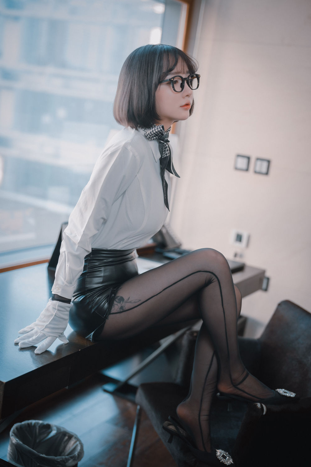 孫樂樂Jang Ye Eun(손예은)-No.051-[DJAWA] Naughty Supervisor(Normal)-在线看 第2张