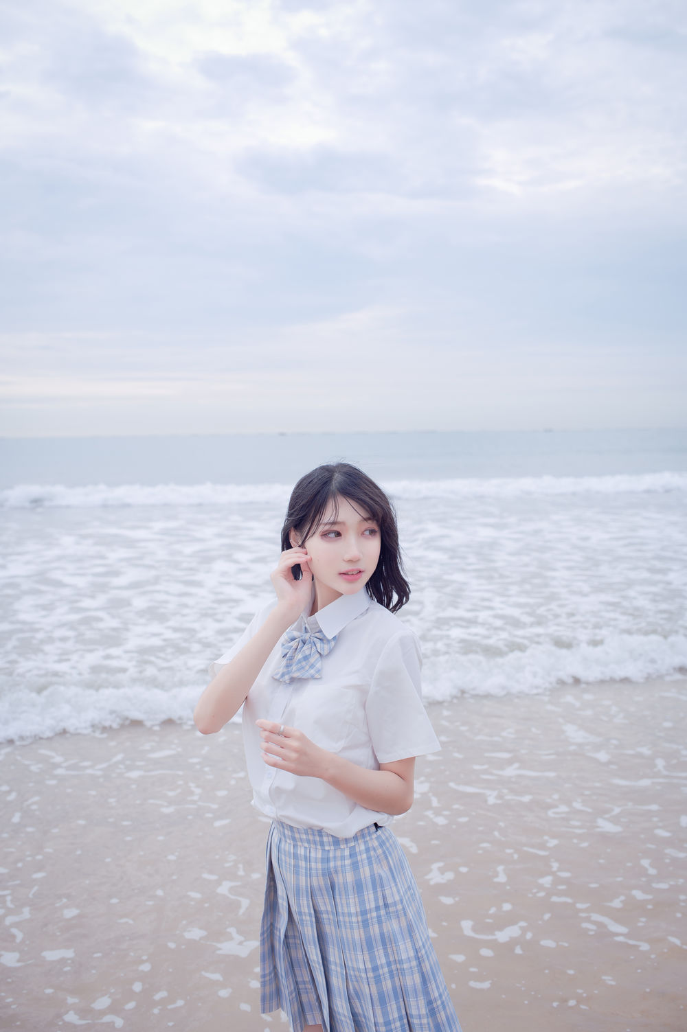 周叽是可爱兔兔-No.020-海边jk-在线看 第1张