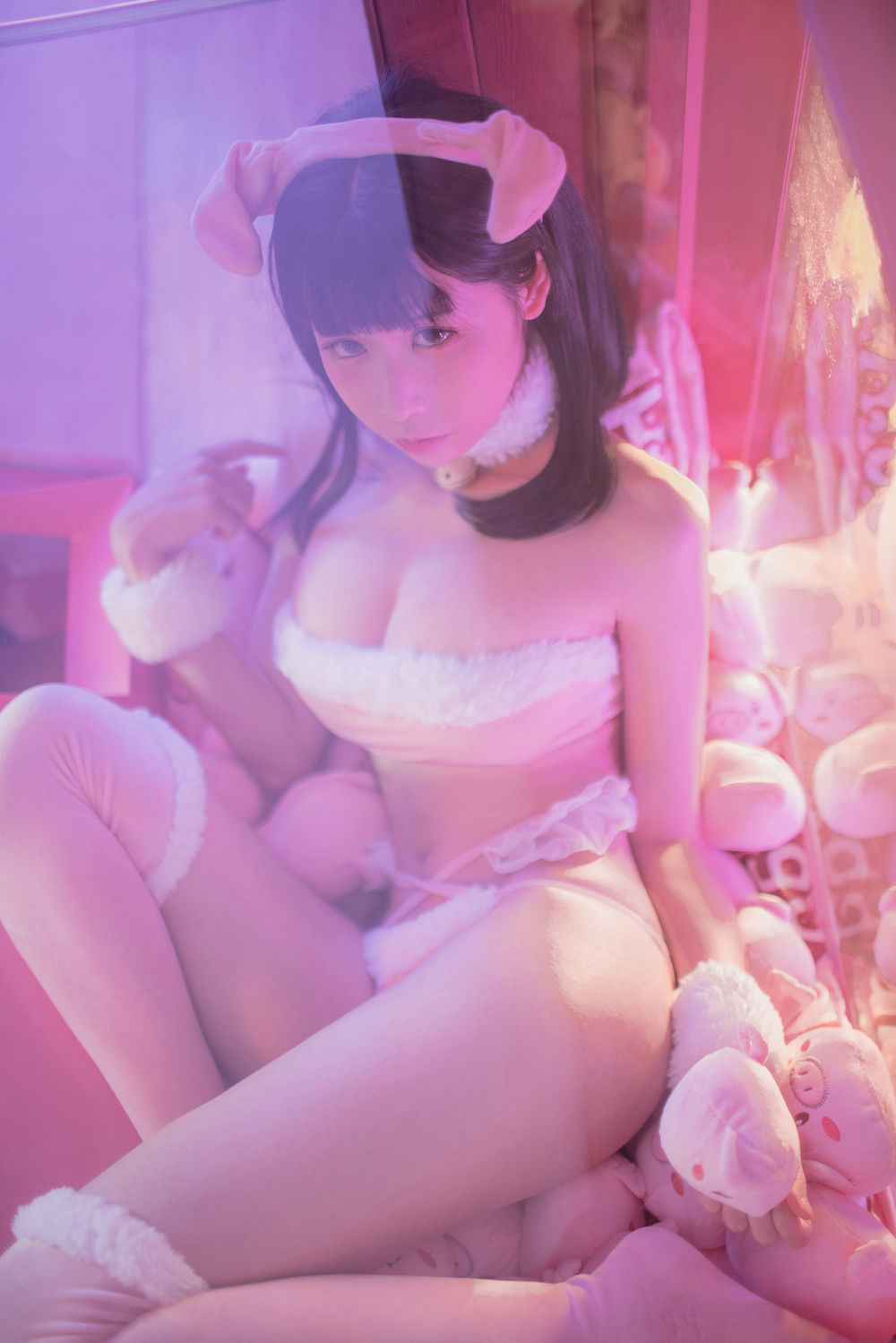 爱老师_PhD-No.001-2018新年猪猪-在线看 第2张