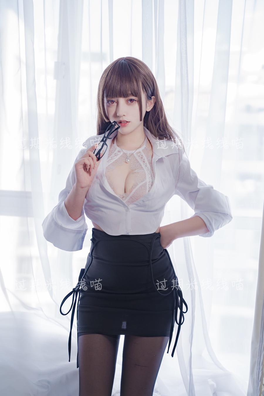 过期米线线喵-No.004-白色ol-在线看 第1张