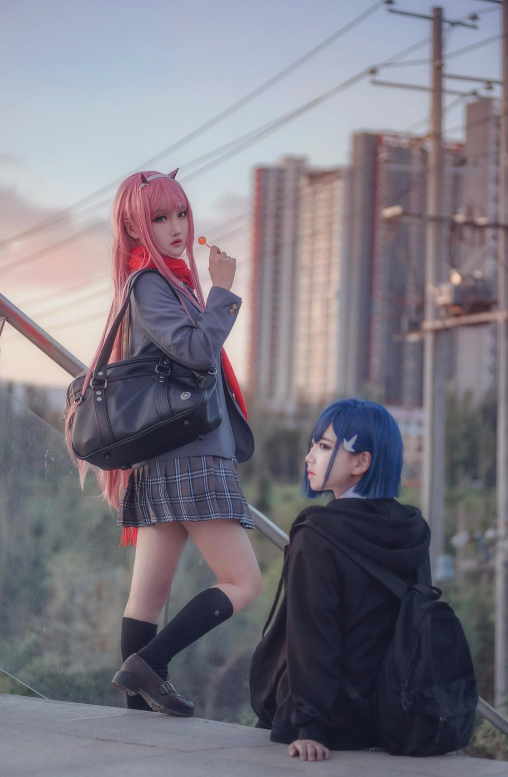 楚楚子w-No.082-DARLING IN THE FRANXX 莓制服-在线看 第2张