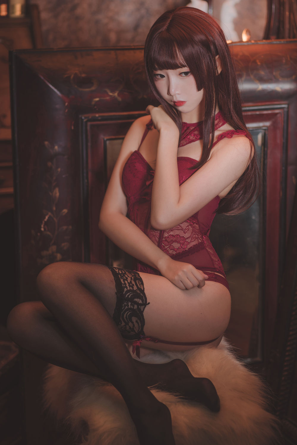 面饼仙儿-No.059-脑内少女 红色束衣-在线看 第2张