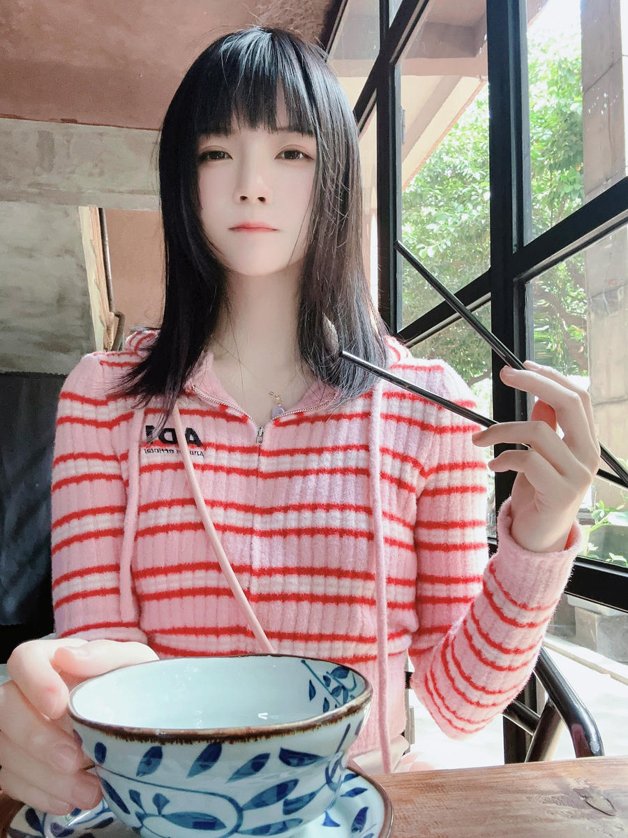 桜桃喵-No.209–条纹毛衣-在线看 第2张