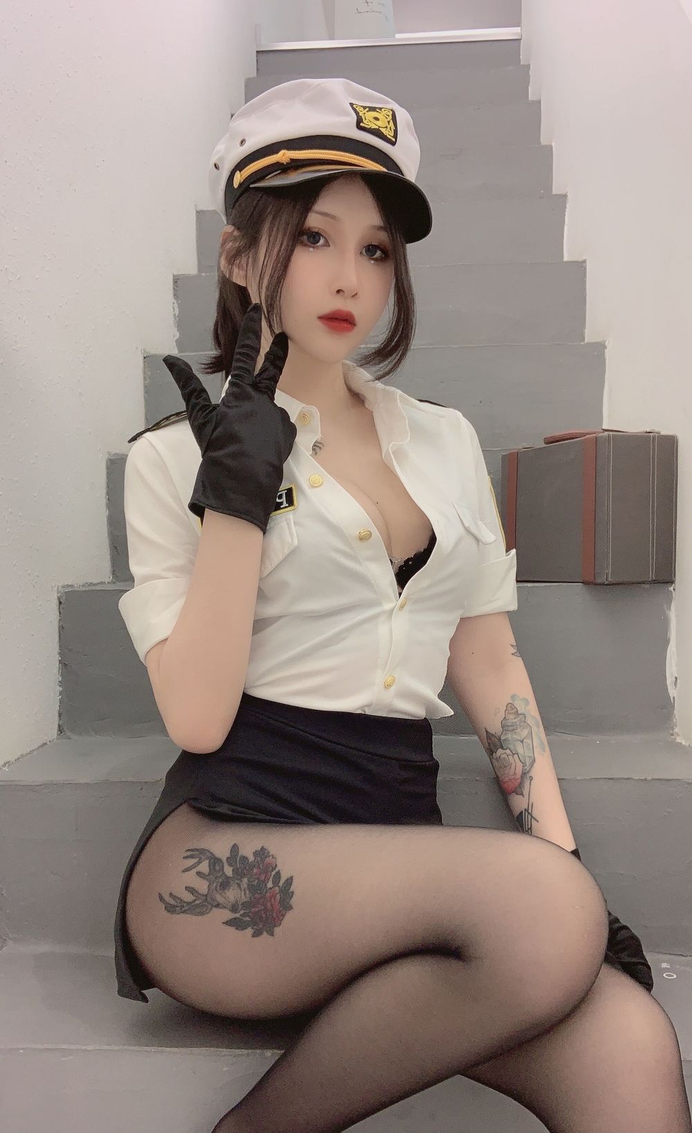 vams子-No.008-女警-在线看 第2张