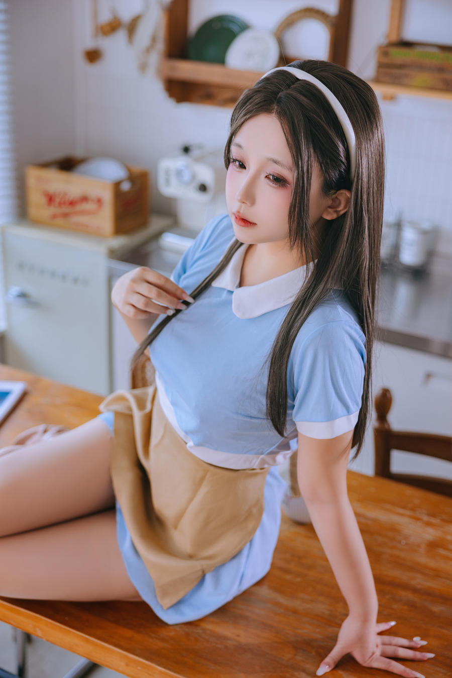 椎名莜(日奈娇)-No.209 – 蛋糕售卖员-在线看 第1张